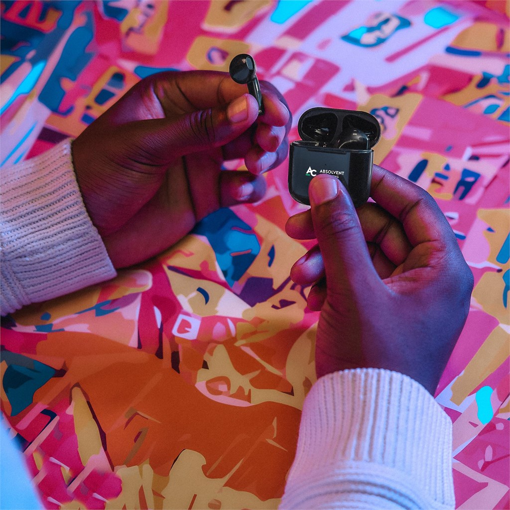 Swiss Cougar Miami TWS Earbuds - Image 16