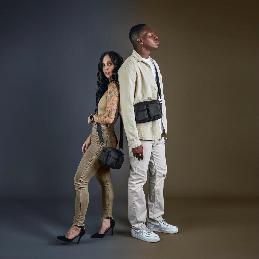 Serendipio Unisex Tauriel Crossbody Bag - Image 3