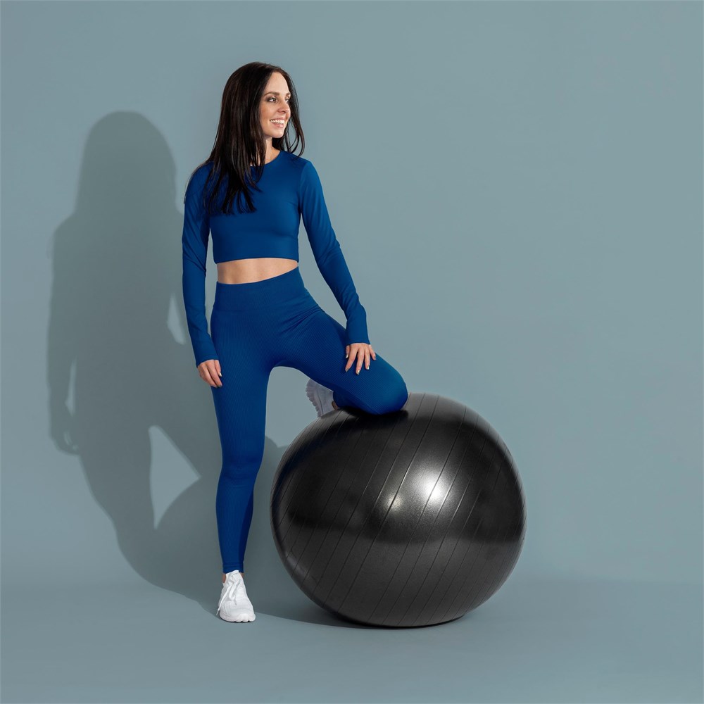 Eva & Elm Comet Anti-Burst Gym Ball - Image 9