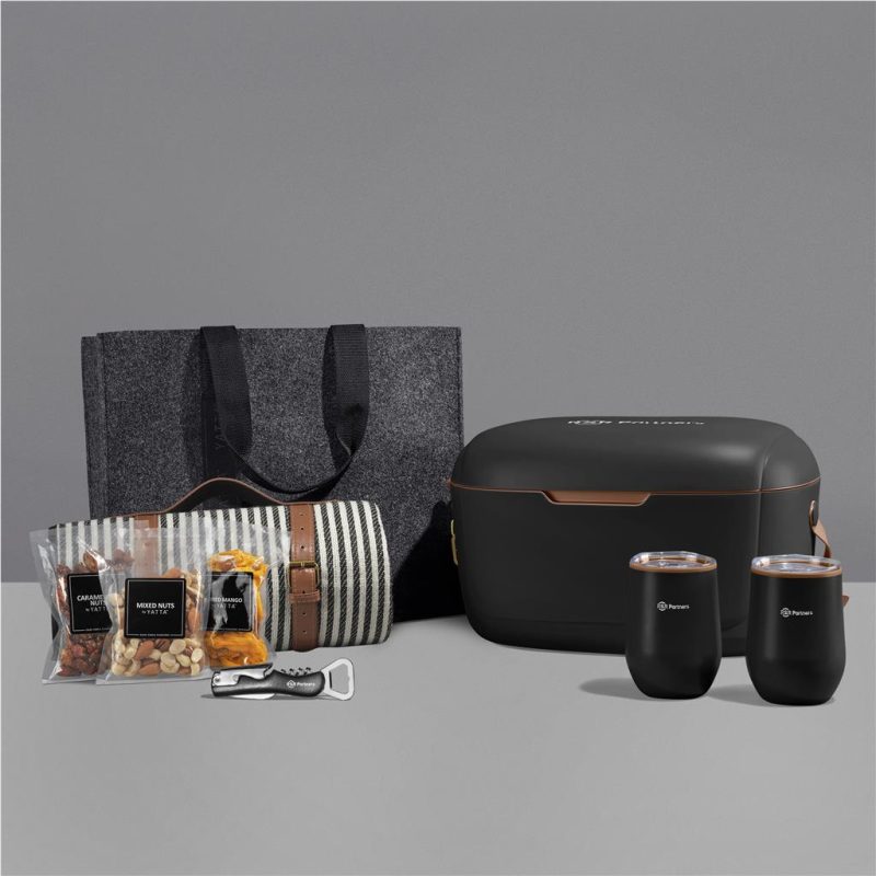 Yatta Chic Chill Hamper