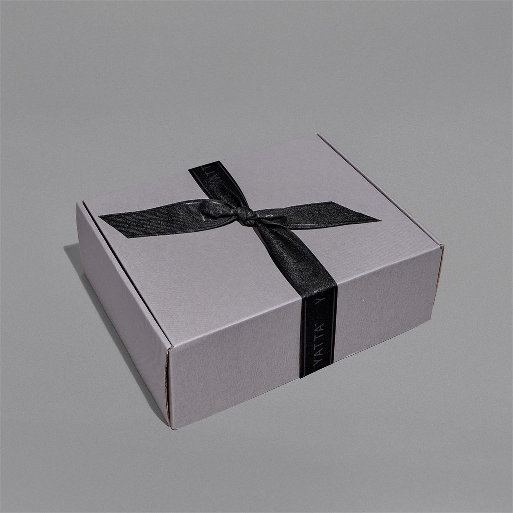 Yatta Style and Substance Hamper - Image 3